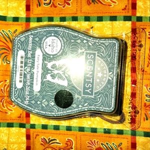 Scentsy Fairy Tale Pumpkin NWT wax melts